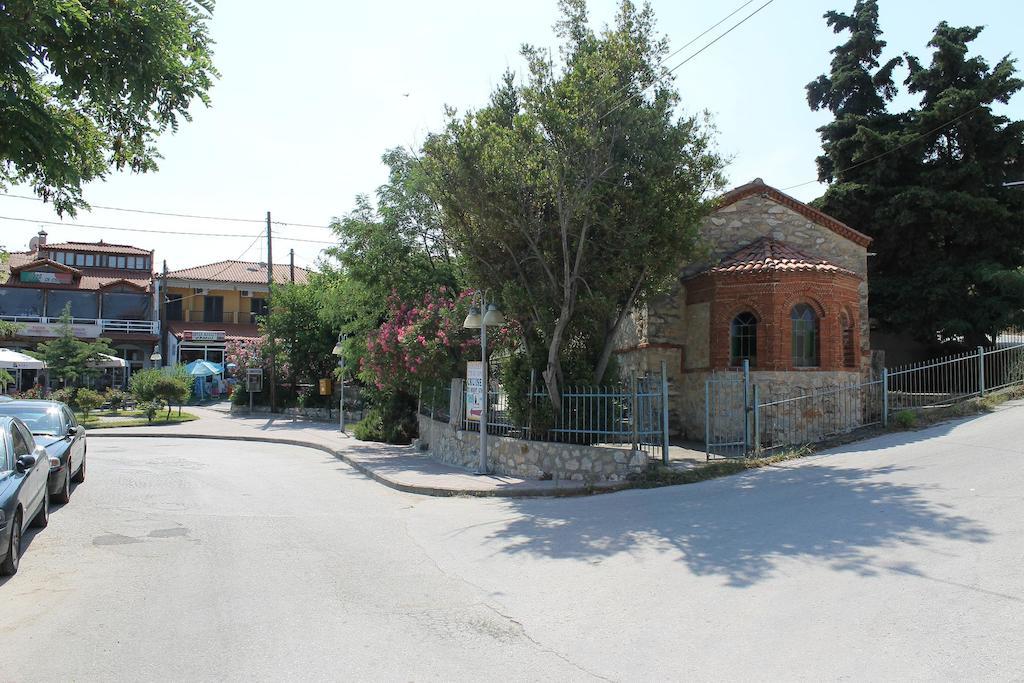 Kallisti Ormos Panagias Buitenkant foto